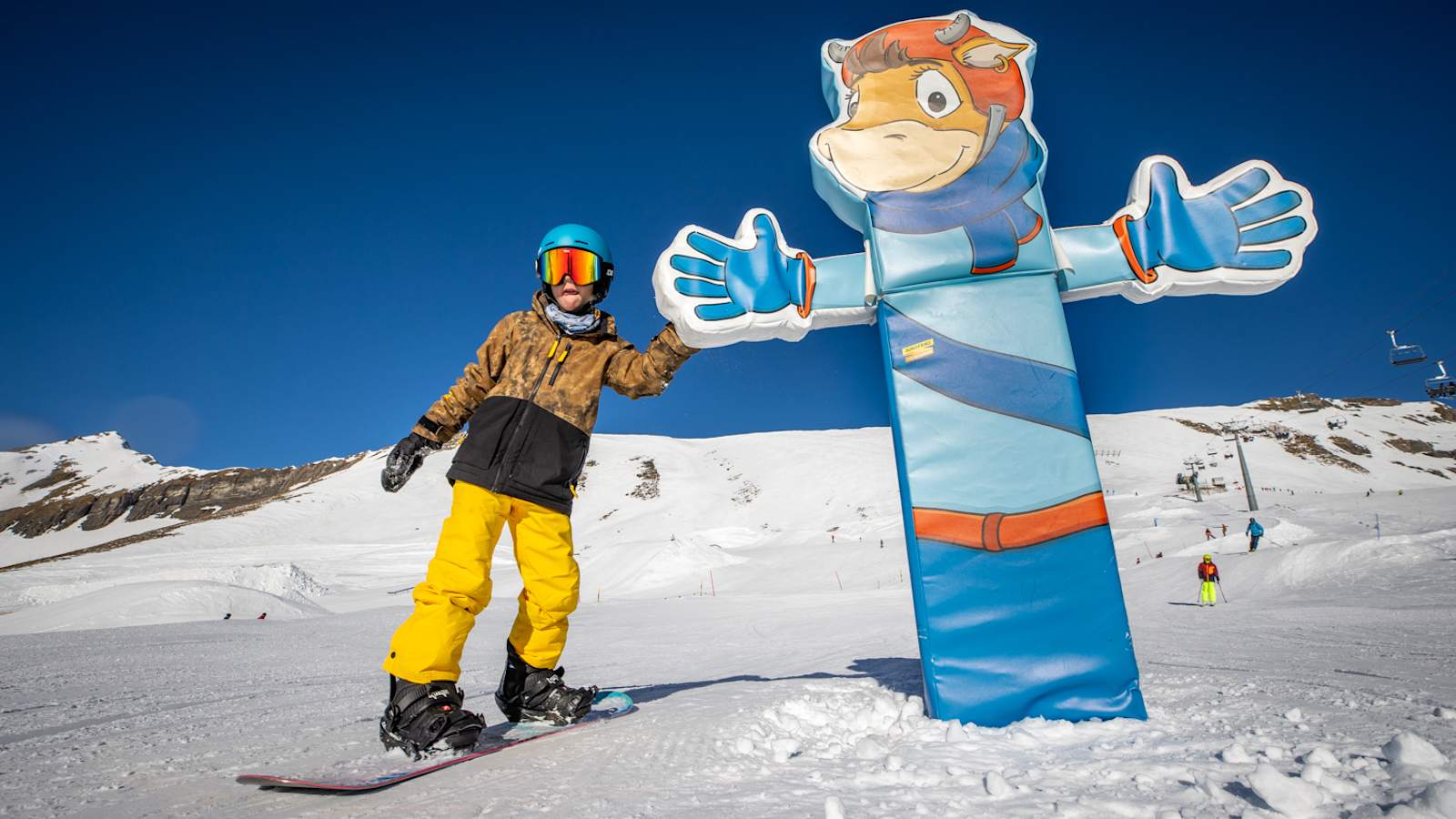 Lily's Winter Slopes: Snow fun for the little ones