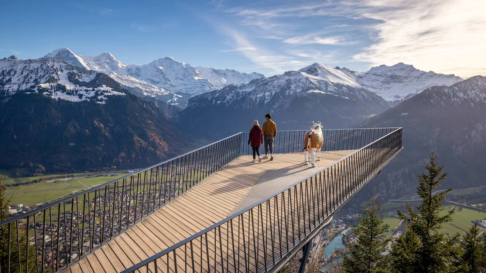 Two-Lakes Lookout Point: Platform with a view