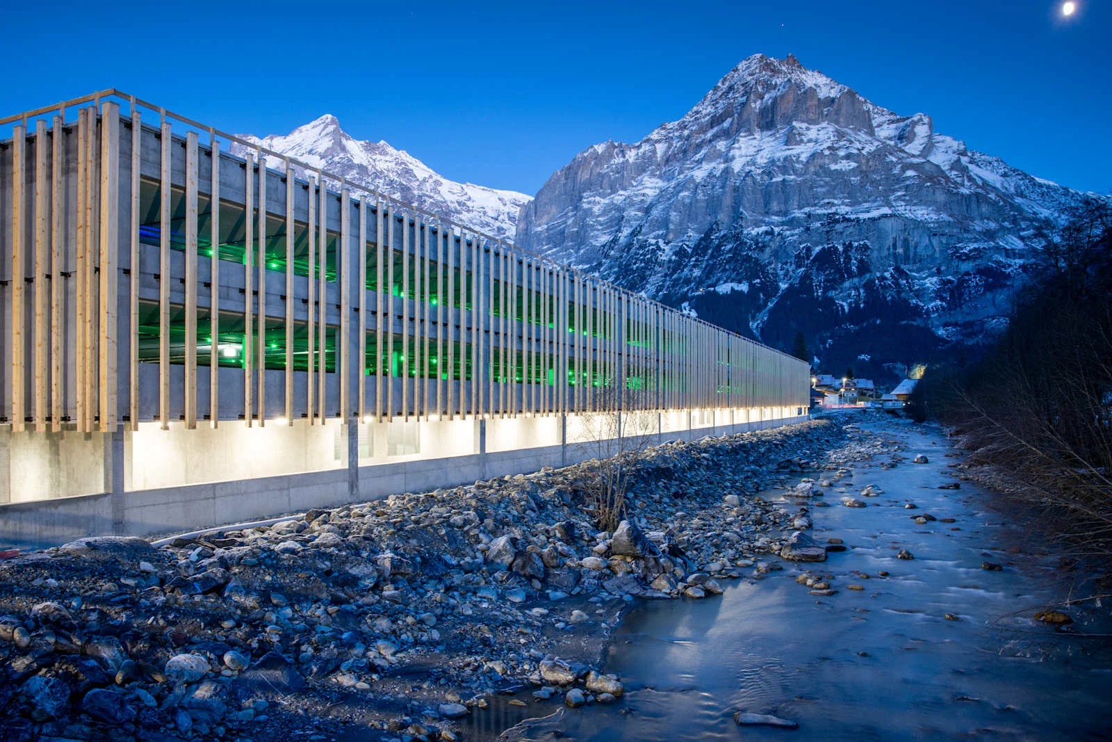 Car Park Grindelwald Terminal